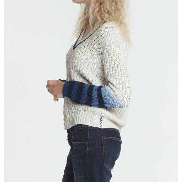 NEW LABEL+THREAD dip dyed vee sweater in ecru - Picture 2 of 3